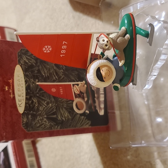 Hallmark set-12 frosty friends Ornaments from 1986-1997 - Picture 17 of 17